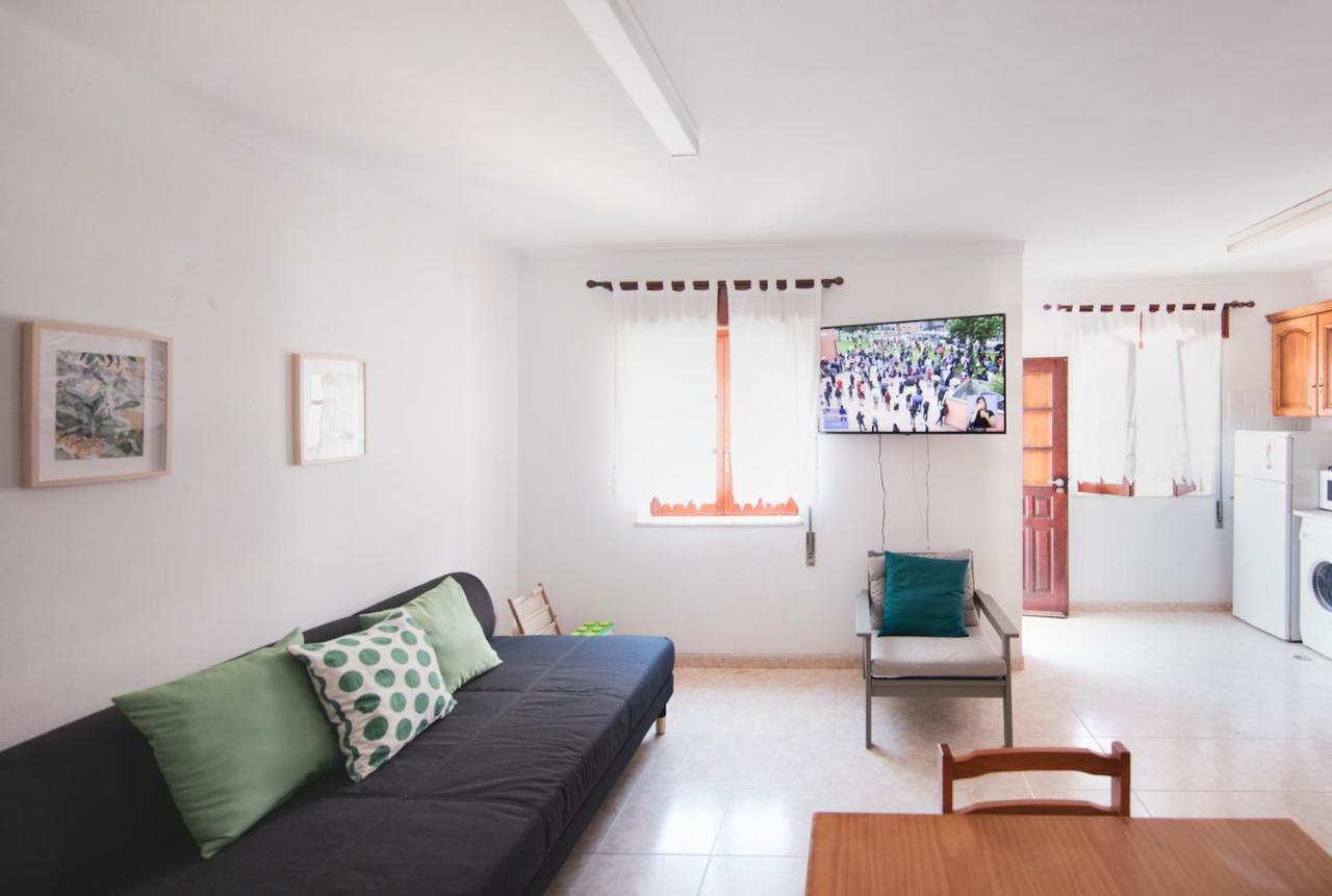 شقة Zambujeira Do Mar 4-Bed House Perfect For Families & Friends المظهر الخارجي الصورة