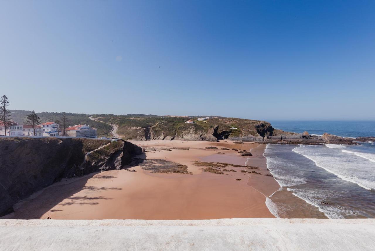 شقة Zambujeira Do Mar 4-Bed House Perfect For Families & Friends المظهر الخارجي الصورة