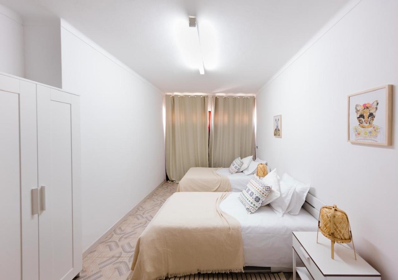 شقة Zambujeira Do Mar 4-Bed House Perfect For Families & Friends المظهر الخارجي الصورة